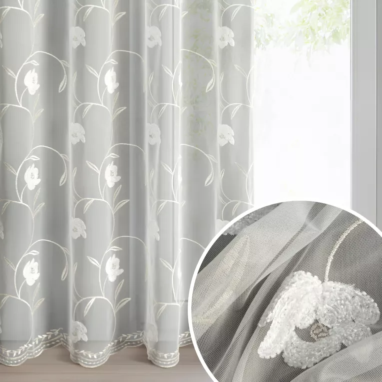 Firana kremowa z siateczki zdobiona haftem 140x250 cm przelotki - AMIRI