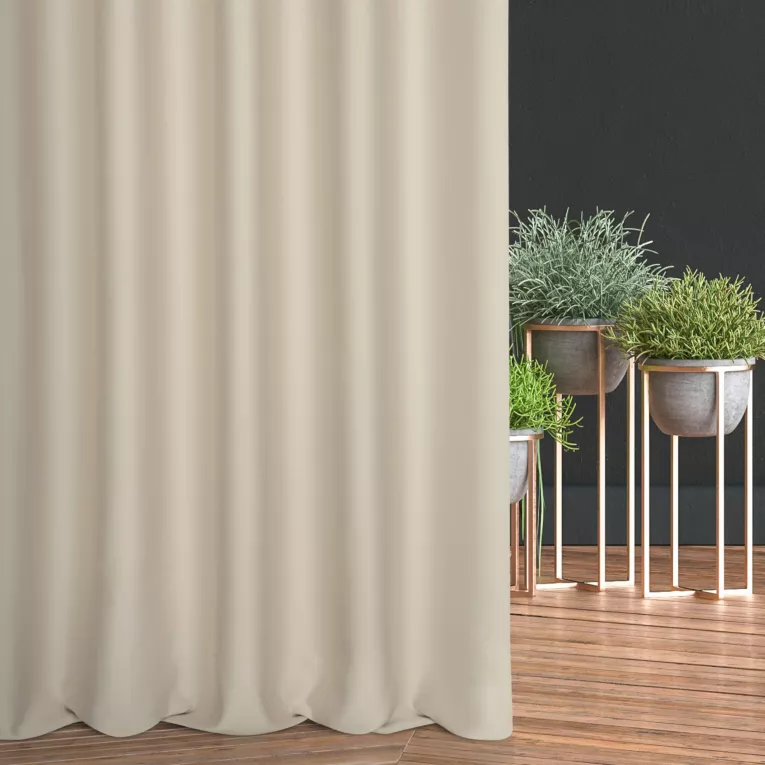 Zasłona szyta na taśmie 5 cm kremowa z gładkiej tkaniny typu dimout