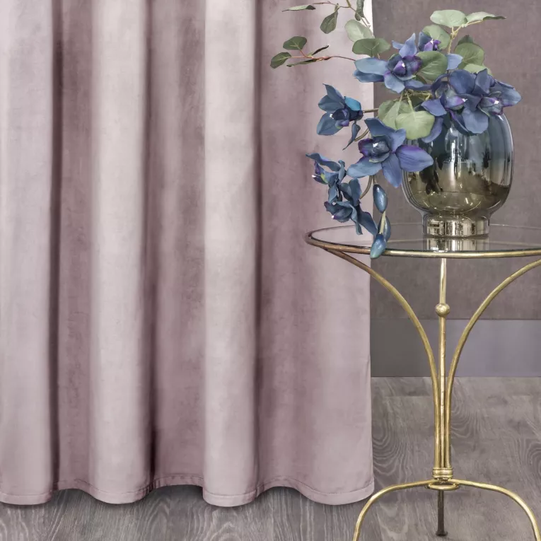 Zasłona pudrowo różowa z matowego welwetu 215x250 cm przelotka - MELANIE