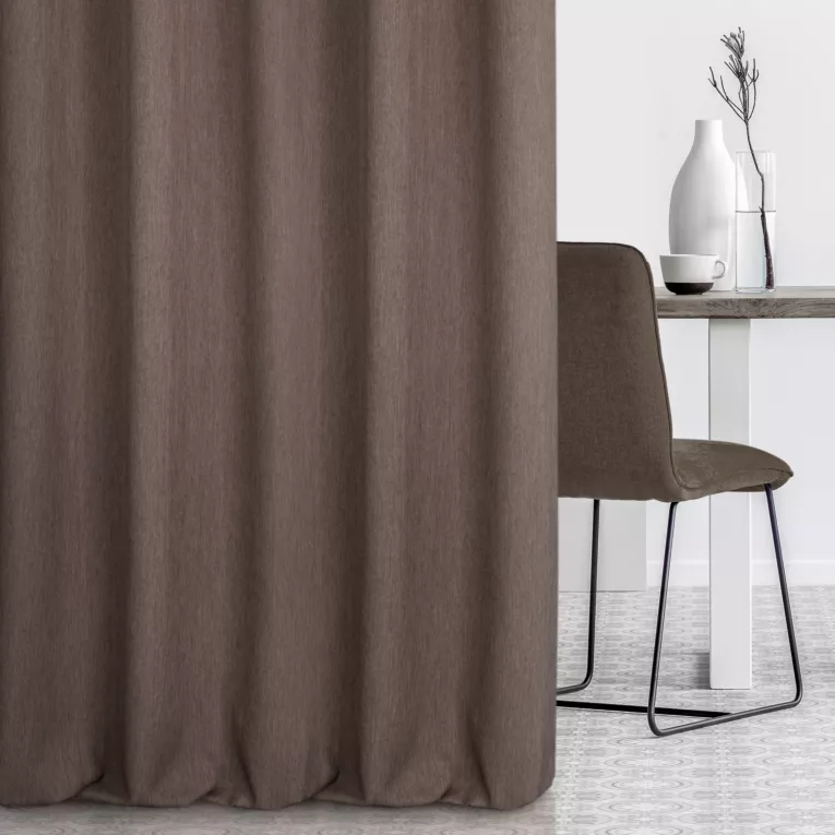 Tkanina zasłonowa jednokolorowa, delikatny melanż, miękka, z drobnym strukturalnym wzorkiem z kolekcji Eva Minge