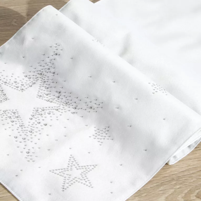 Bieżnik  LIVI zdobiony aplikacją z kryształków