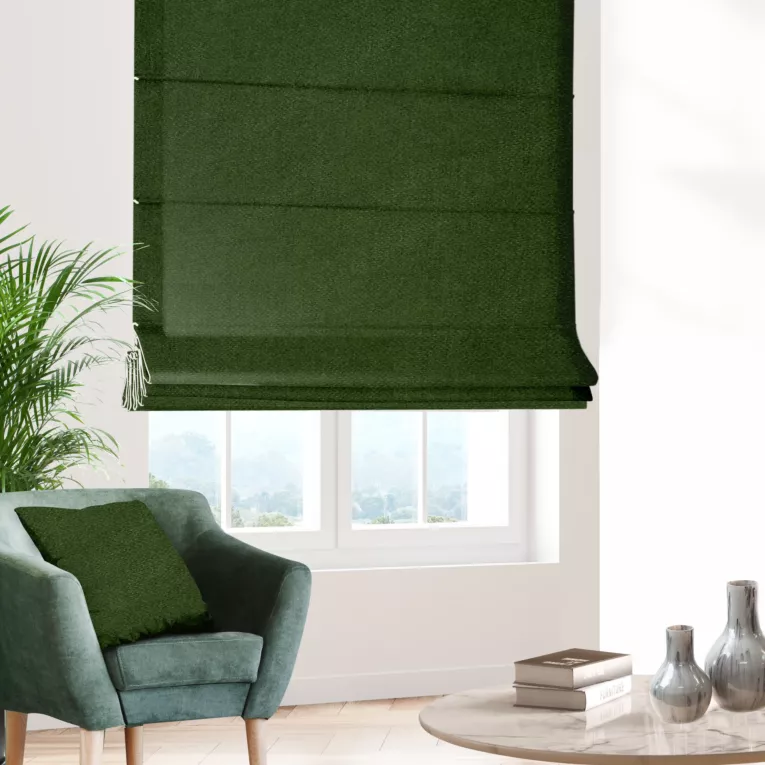 Roleta rzymska DORA - HIT zielona z miękkiej tkaniny o welurowej strukturze