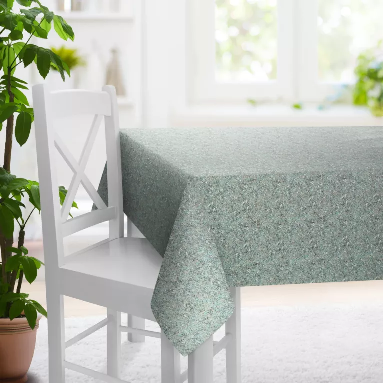 Obrus szyty DORIANA srebrny z tkaniny o dwukolorowym nieregularnym wzorze