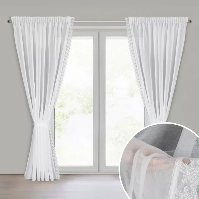 Komplet 2 szt. firan białych zdobionych na brzegach subtelną koronką  140x270 cm taśma SUZAN