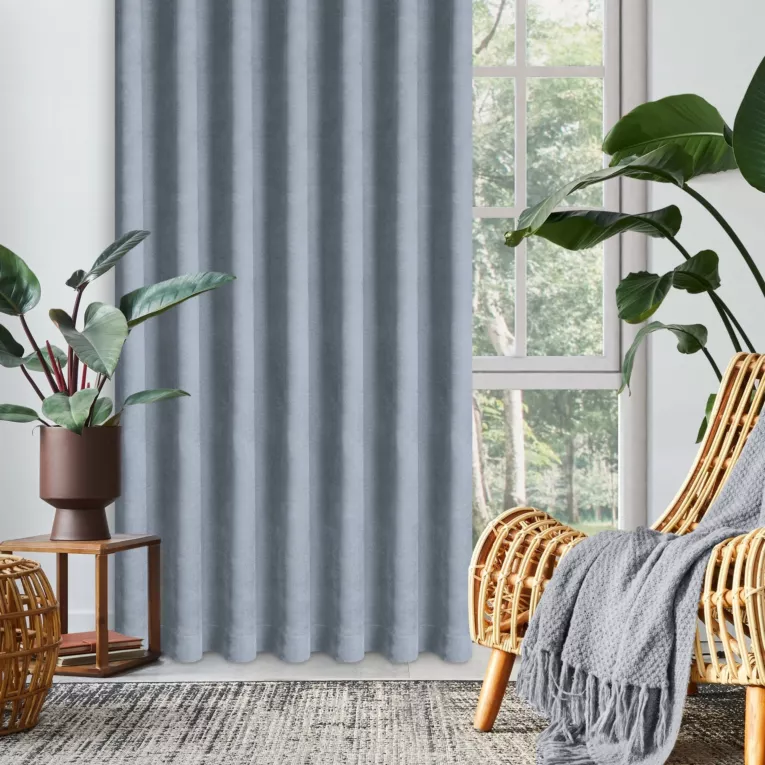 Zasłona niebieska z tkaniny welurowej 360x240 cm szerokość po zmarszczeniu flex 1:2 Dora