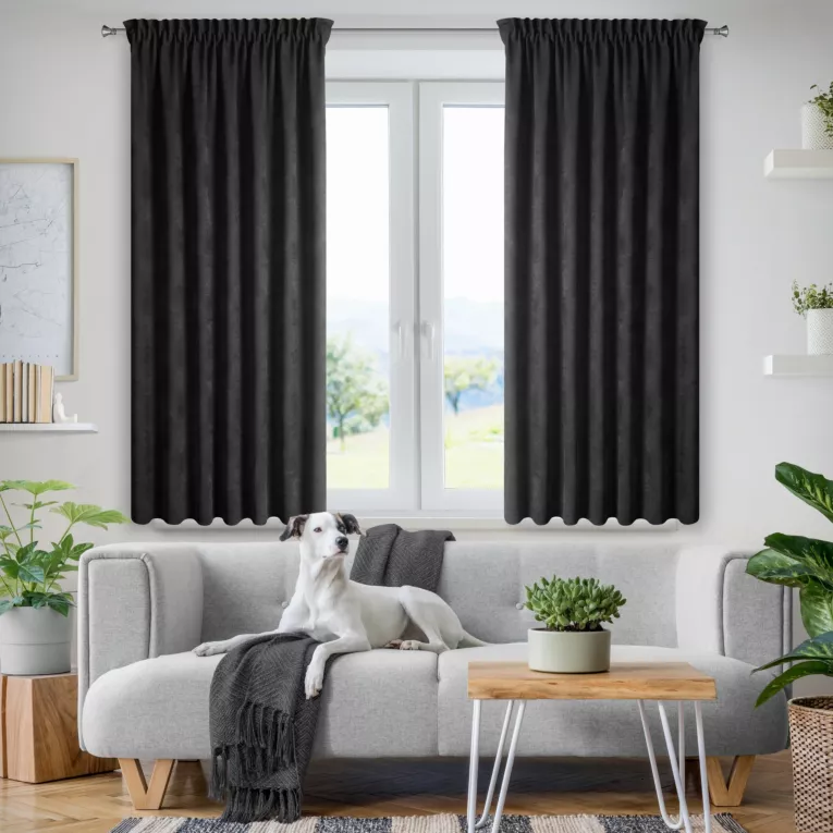 Zasłona czarna z tkaniny welurowej 160x180 cm taśma - Dora