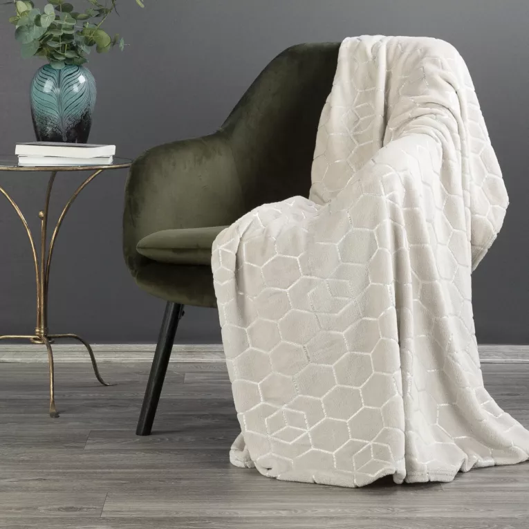 Koc 150x200 cm kremowy z geometrycznym nadrukiem MALIBU