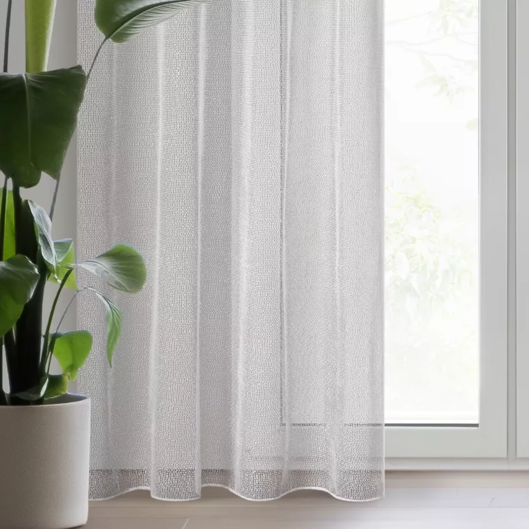 Firana biało, złota o strukturze siatki z efektem bukli 140x260 cm przelotka MAJA