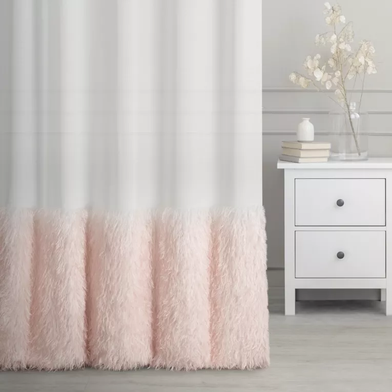 Firana szyta na taśmie 5 cm EVAN kremowo pudrowa z matowej tkaniny z szerokim pasem zwiewnych frędzli Italissima Eva Minge