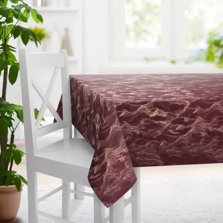 Obrus szyty bordowo złocisty z tkaniny welwetowej ze złotym marmurkowym nadrukiem