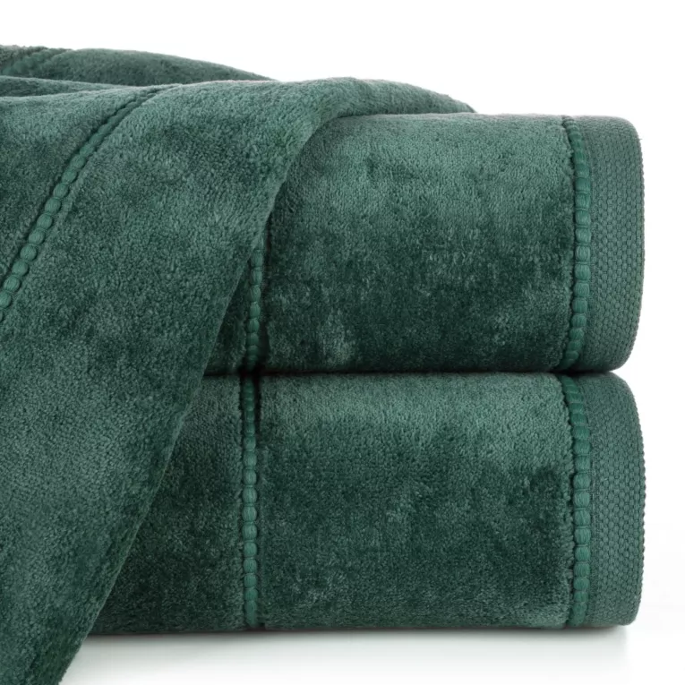 Ręcznik kąpielowy 50x90 cm bawełniany kolor zielony z welwetową ozdobną bordiurą 500 g/m2 MARI
