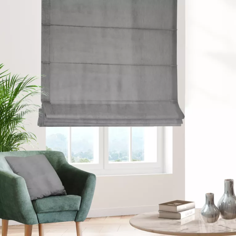 Roleta rzymska stalowa z gładkiego, matowego welwetu