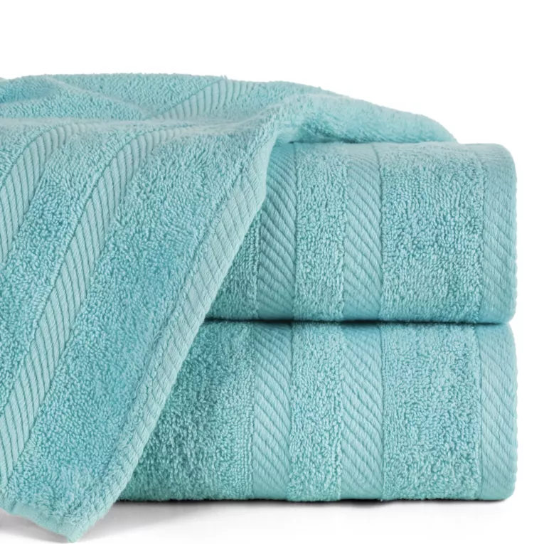 Ręcznik kąpielowy 100x150 cm bawełniany kolor jasnoniebieski z ozdobną bordiurą 500 g/m2 MILO