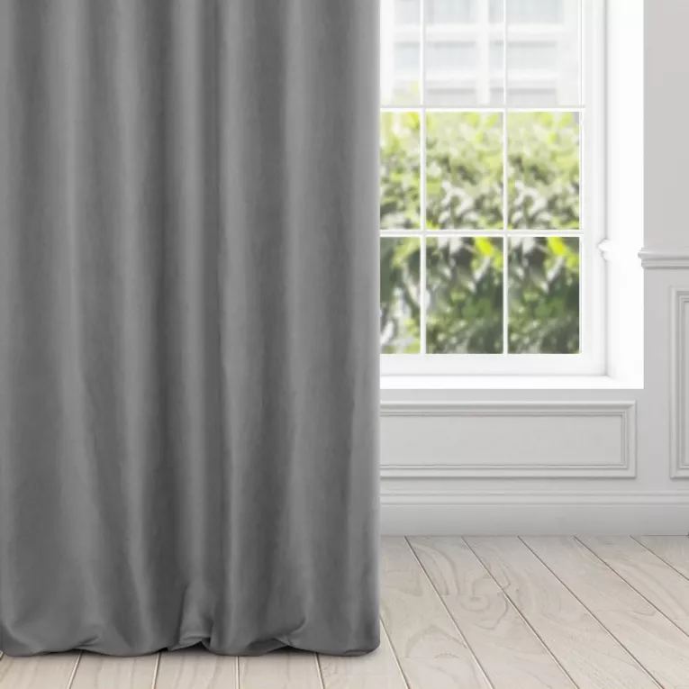 Zasłona ADELAIDE z miękkiej tkaniny o zamszowym chwycie i drobnym strukturalnym wzorze