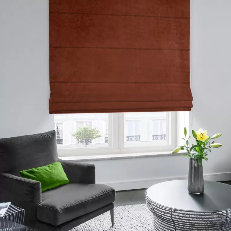 Roleta rzymska ITALIA ceglasta z tkaniny welwetowej o delikatnym połysku