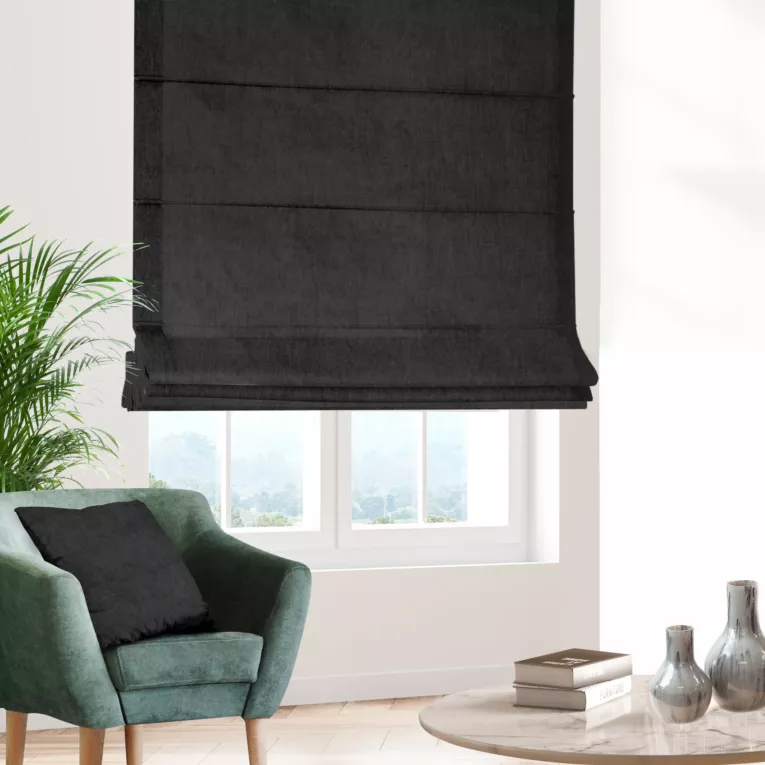 Roleta rzymska grafitowa z miękkiej matowej tkaniny szenilowej o naturalnym splocie