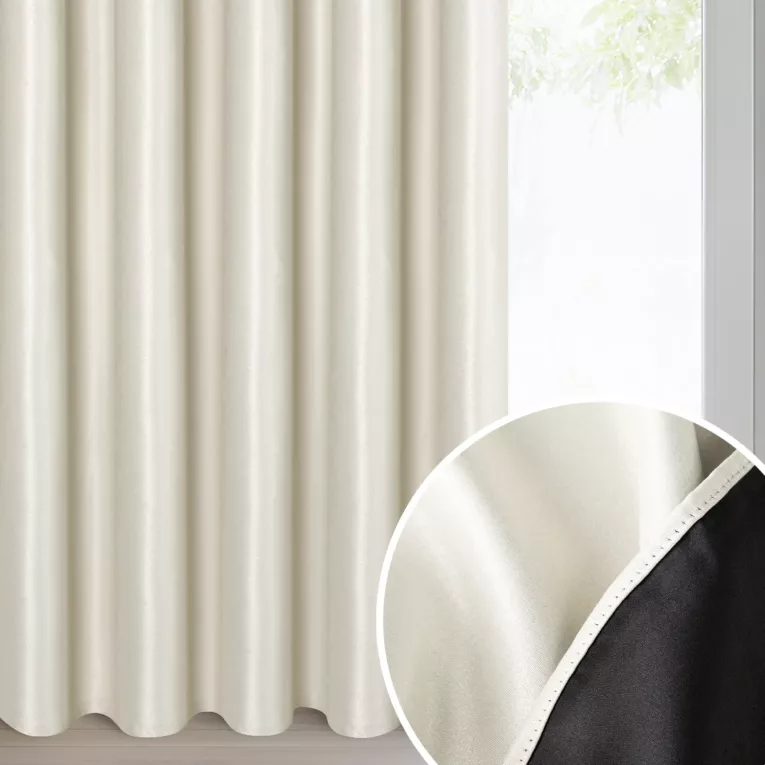 Zasłona kremowa z błyszczącą nicią z tkaniny zaciemniającej 140x270 cm taśma - SELINA