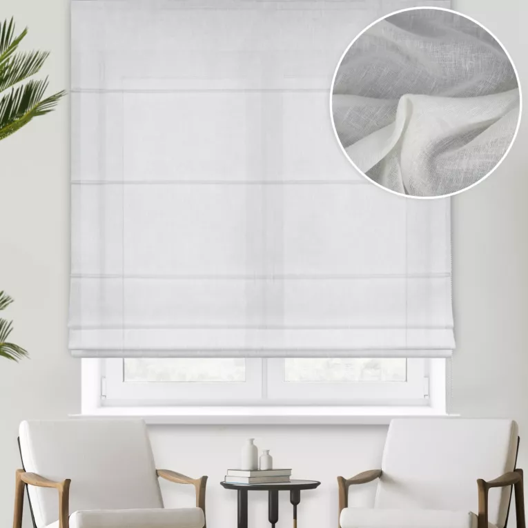 Roleta rzymska biała z delikatnej w dotyku etaminy w stylu eko z efektem kreszowania, wykończona obciążnikiem