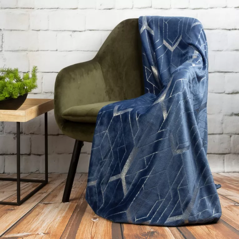 Koc flano 150x200 cm niebiesko, srebrzysty z błyszczącym nadrukiem z motywem geometrycznym GINKO 4 Eurofirany Premium