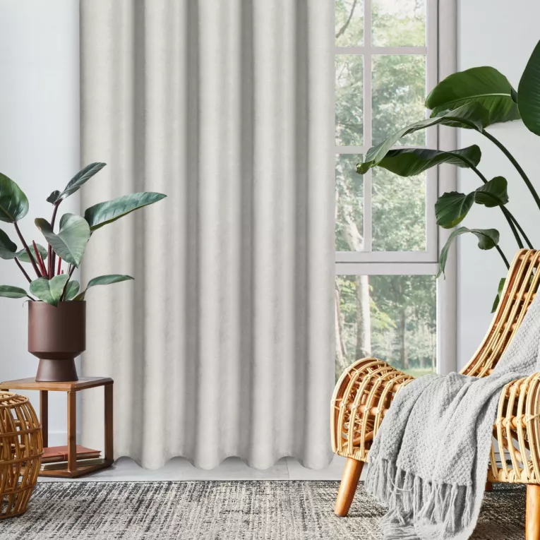 Zasłona jasnoszara z tkaniny welurowej 70x220 cm szerokość po zmarszczeniu flex 1:2 Dora