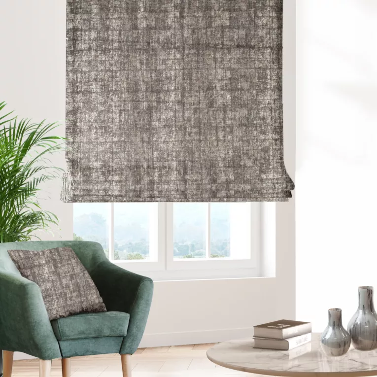 Roleta rzymska miedziana z ekskluzywnej tkaniny z delikatnym połyskiem