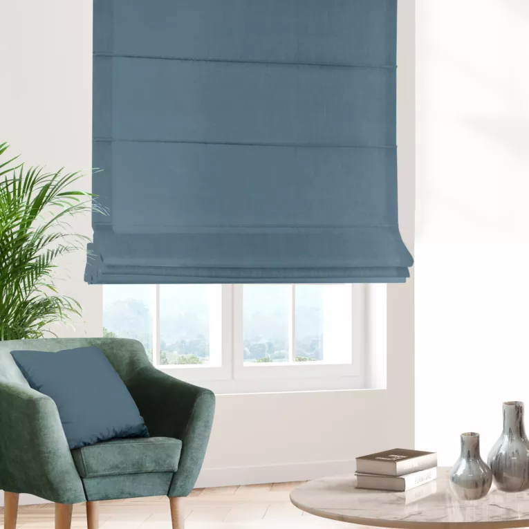 Roleta rzymska niebieska z jednokolorowej gładkiej tkaniny