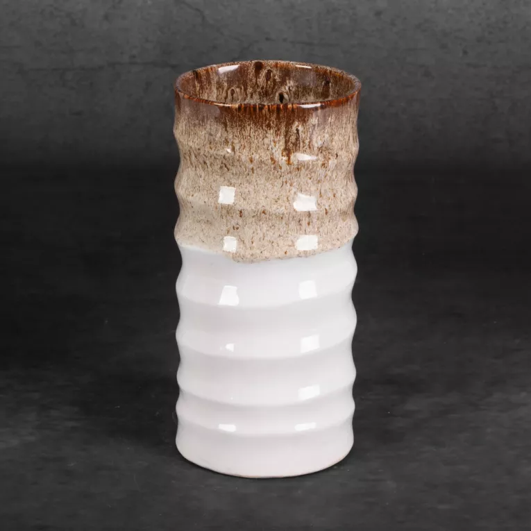 Wazon ceramiczny ERINA z wytłaczanym wzorem