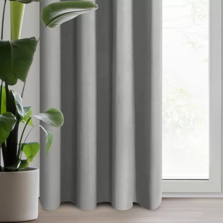 Zasłona szara z gładkiej tkaniny zaciemniającej typu - BLACKOUT 135x250 cm przelotka - PARISA - Design 91