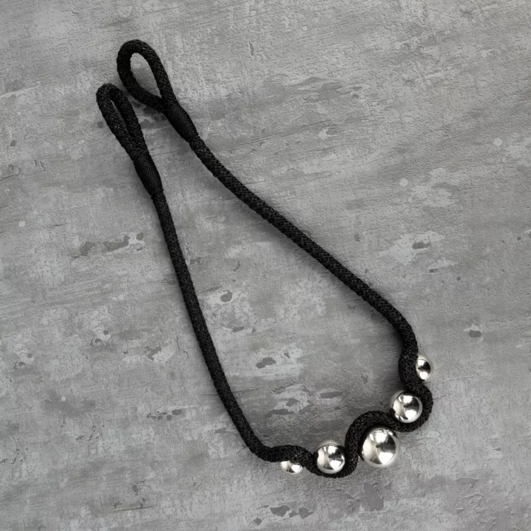 Dekoracyjny sznur MALI do upięć ze zdobieniem z koralików