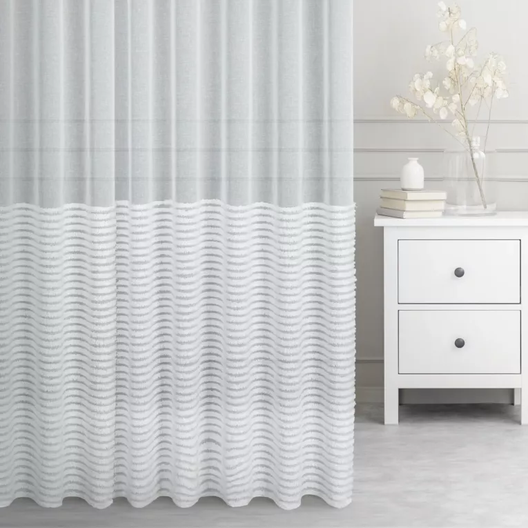 Firana szyta na taśmie 5 cm naturalna z matowej etaminy z szerokim pasem miękkich frędzli