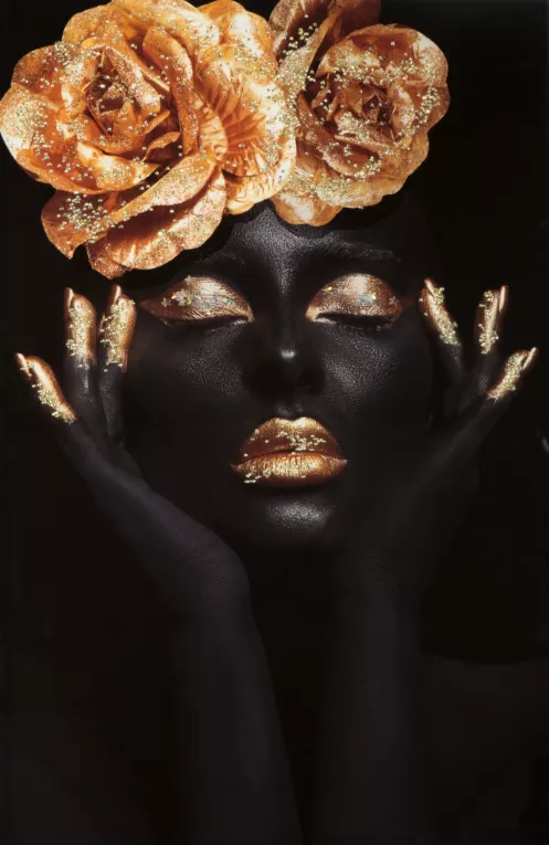 Obraz PAOLA 4 artystyczny nadruk na płótnie portret kobiety z kwiatem z efektem lustra, oprawiony w ramę