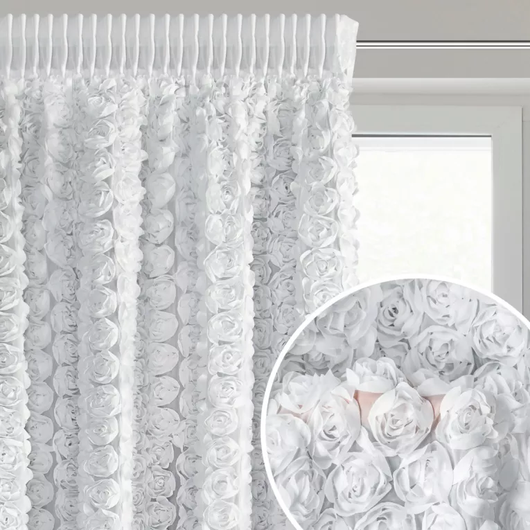 Zasłona biała z szyfonu zdobiona różami 3D 140x270 cm taśma - ROSES Eva Minge