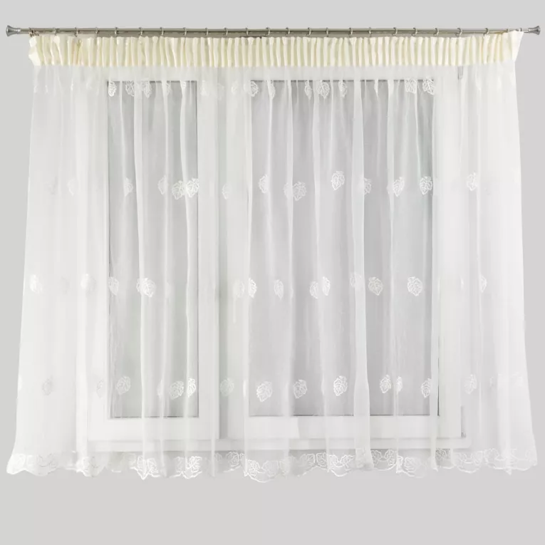 Firana gotowa krótka z gniecionej tkaniny z haftem, bez prasowania