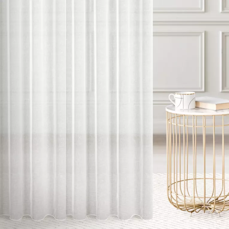 Firana szyta na taśmie 5 cm kremowa z matowej gładkiej etaminy, wykończonej obciążnikiem