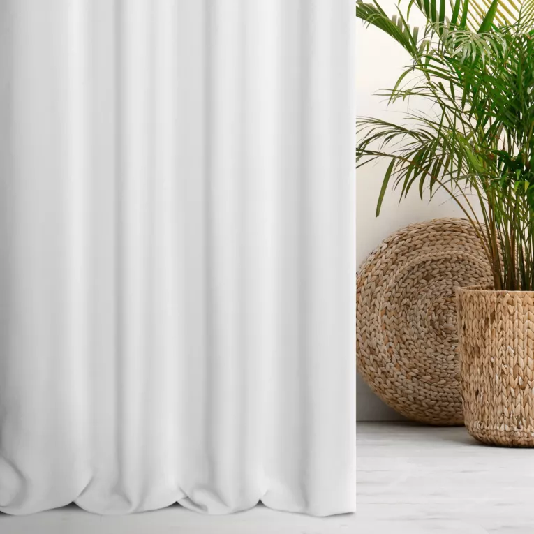 Zasłona szyta na taśmie 8 cm biała z miękkiej tkaniny z naturalnym splotem