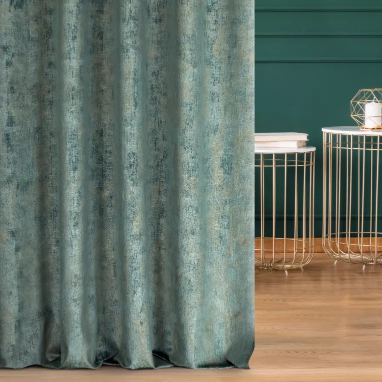 Zasłona szyta na flexach turkusowo szampańska z tkaniny welwetowej z nadrukiem