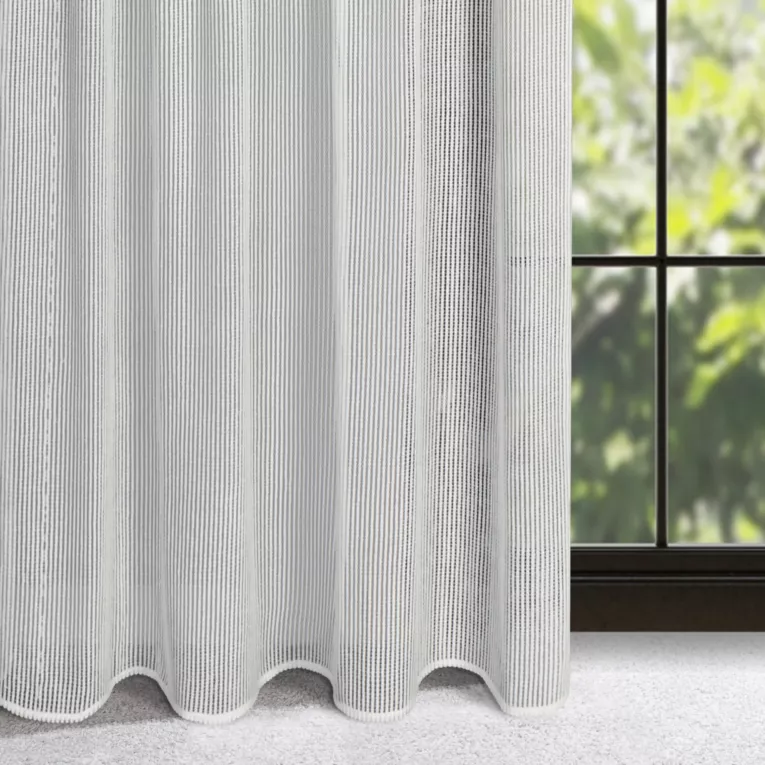 Zasłona naturalna o strukturze siateczki 135x270 cm taśma - REGINA