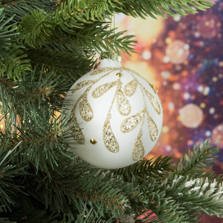 Bombka szklana ręcznie zdobiona wzorem gałązki jemioły wykończona brokatem i kryształkami