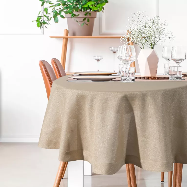 Obrus okrągły złoty średnica 120 cm o płóciennym splocie BIANCA 1 z dodatkiem błyszczącej nici wykończony podwójną listwą na brzegach