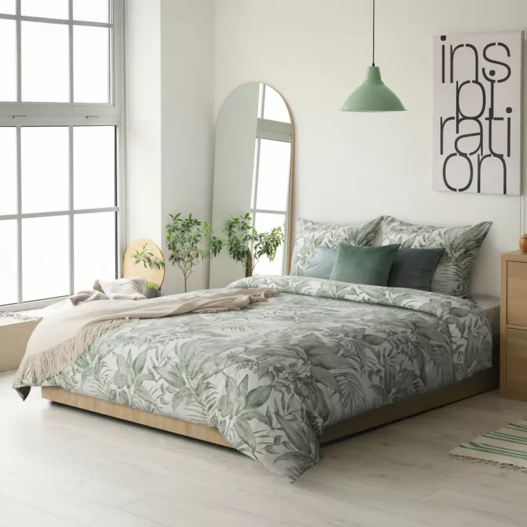 Pościel 140x200 cm bawełniana kolor biały, miętowy z wzorem egzotycznych liści SPRING 48