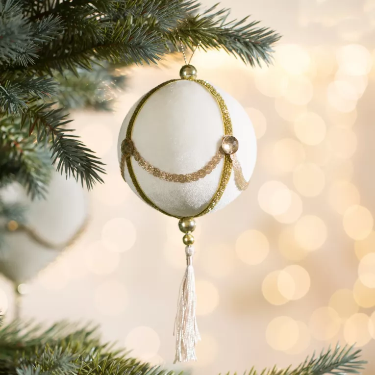 Bombka choinkowa z welwetu zdobiona złotymi akcentami i chwostem