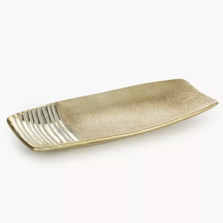 Patera dekoracyjna ELARA łącząca matową powierzchnie z błyszczącym wzorem