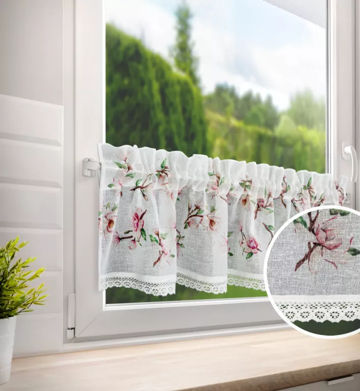 Zazdrostka biało, różowa z etaminy zdobiona nadrukiem magnolii i koronką 150x30 cm tunel ARI