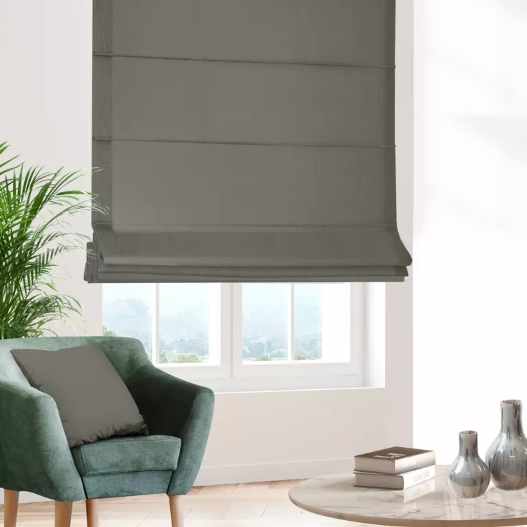 Roleta rzymska stalowa z gładkiej zaciemniającej tkaniny typu dimout