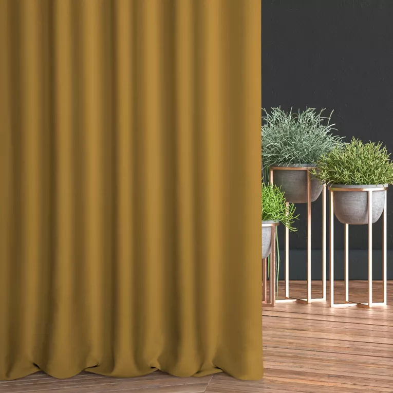 Zasłona szyta na taśmie 5 cm musztardowa z gładkiej zaciemniającej tkaniny typu dimout