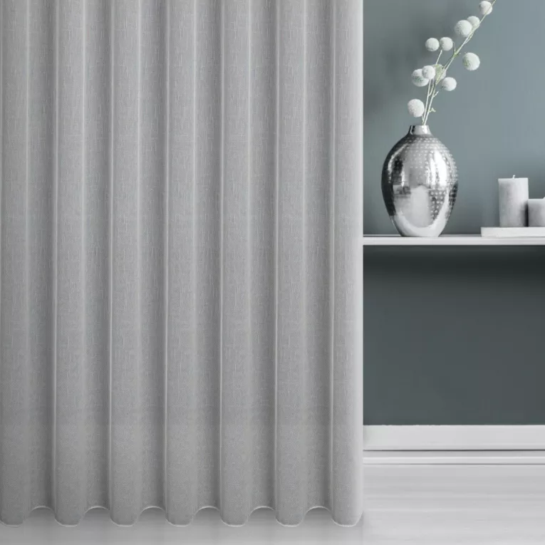 Tkanina firanowa delikatna, miękka, matowa siateczka wykończona obciążnikiem