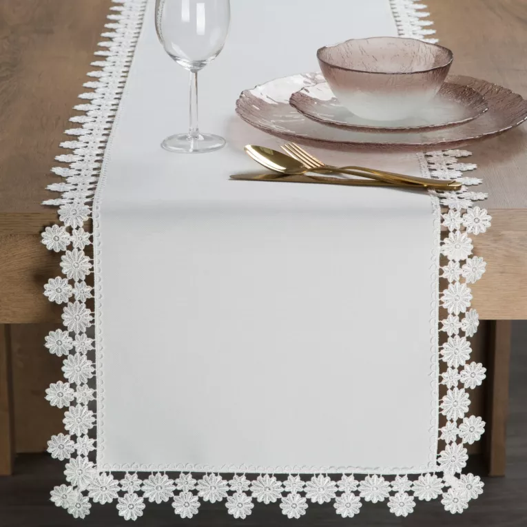 Bieżnik na stół 40x180 cm biały zdobiony koronką w kwiatuszki - LAURA