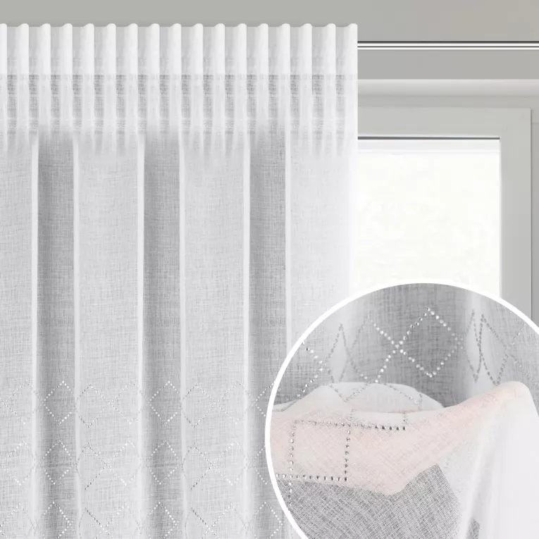 Firana biała z delikatnej etaminy zdobiona błyszczącym pasem kryształków 140x270 cm taśma KLOE