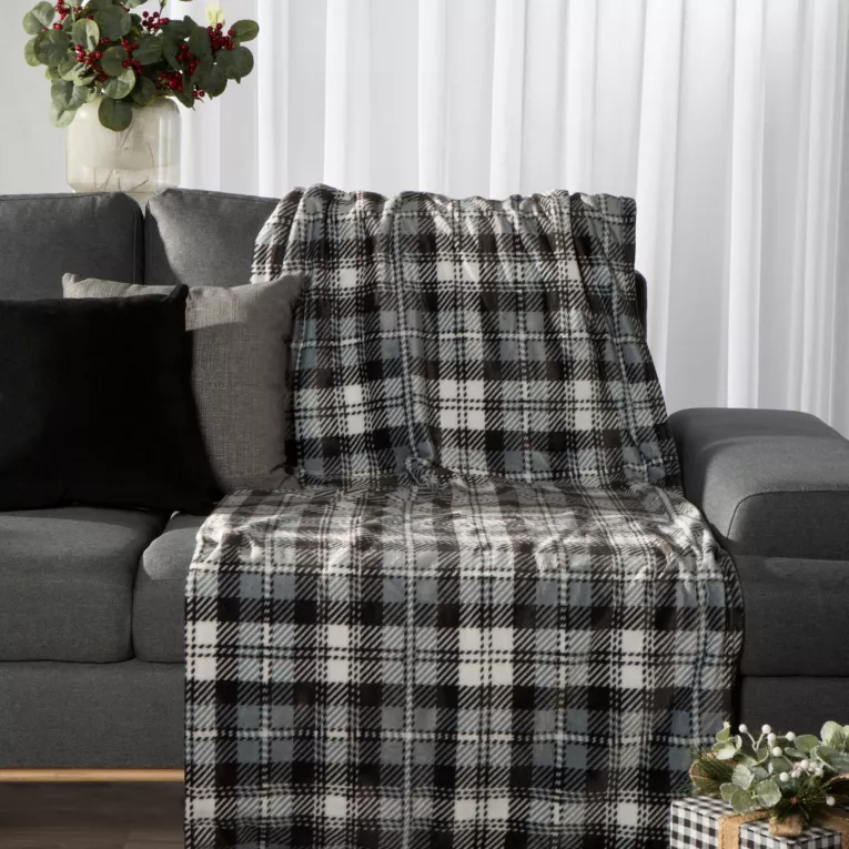 Koc akrylowy 150x200 cm stalowo, biały z motywem kraty SANTA