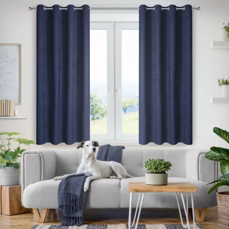 Zasłona granatowa z tkaniny welurowej 120x120 cm przelotka - Dora